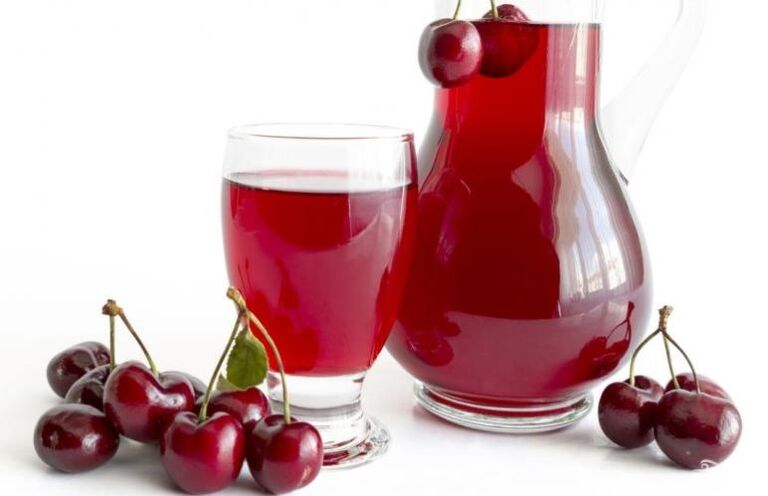您可以通过吃红色水果蜜饯来遵循饮酒饮食。