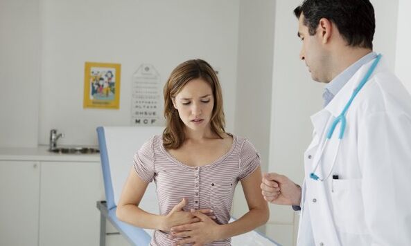 胃肠科医生会详细给胰腺炎患者讲解如何饮食，以免伤害身体。